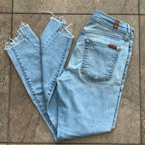 7 For All Mankind The Ankle Skinny Light Blue Frayed Hem Jeans Size 27 | US 6
